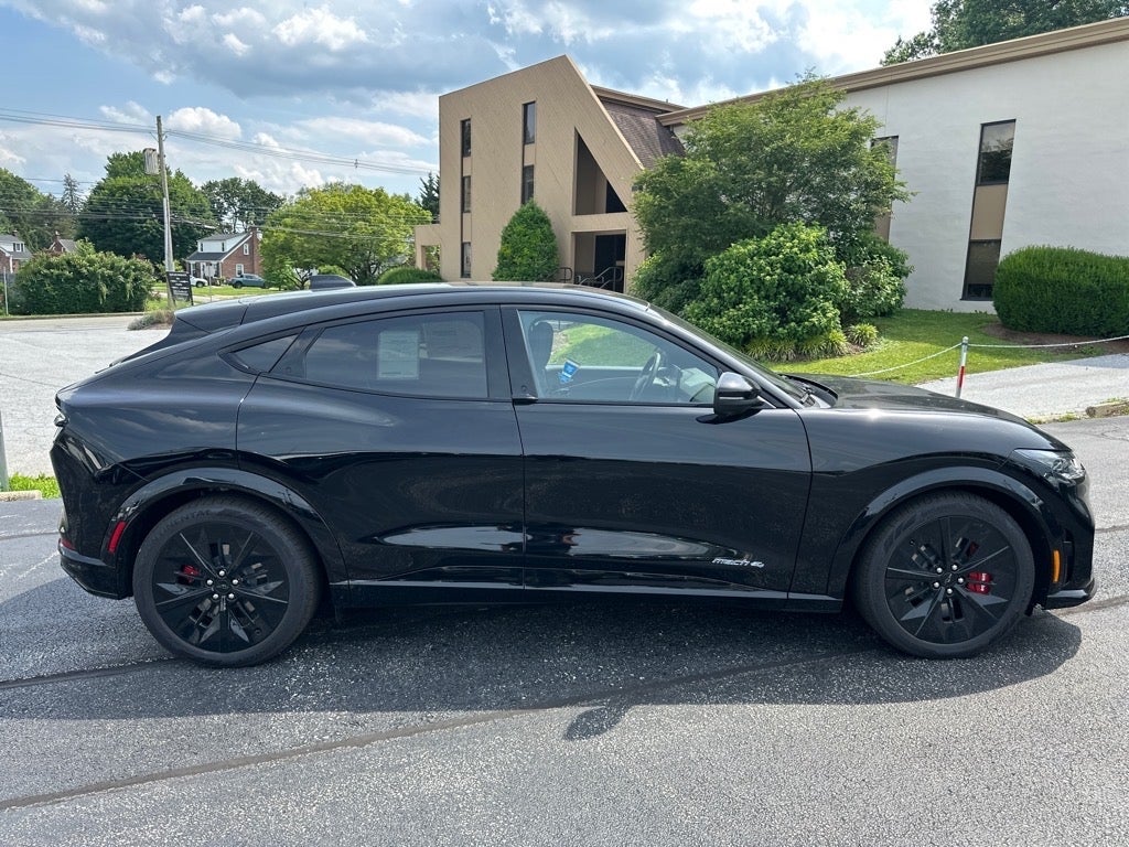 2025 Ford Mustang Mach-E GT