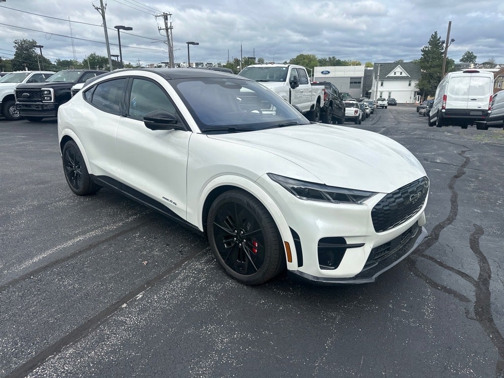 2025 Ford Mustang Mach-E GT