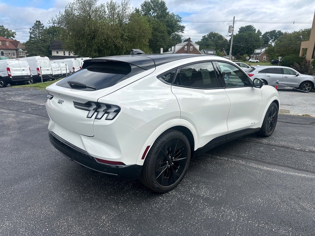 2025 Ford Mustang Mach-E GT