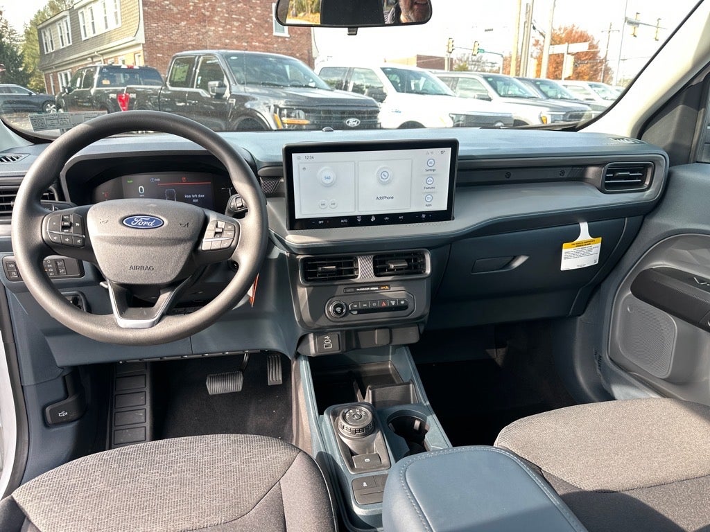 2025 Ford Maverick XL