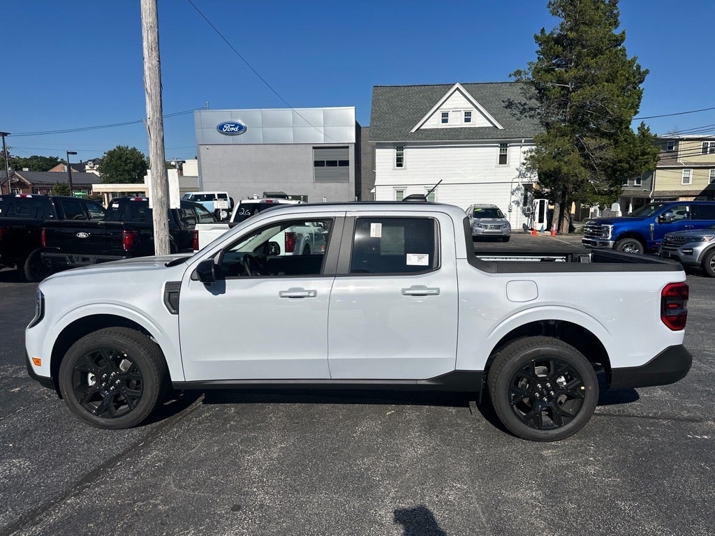 2025 Ford Maverick Lariat
