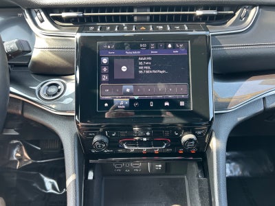 2022 Jeep Grand Cherokee Altitude