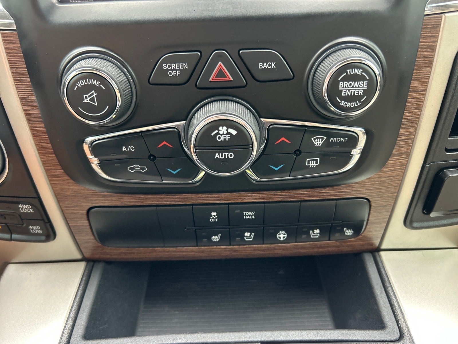 2018 RAM 1500 Laramie
