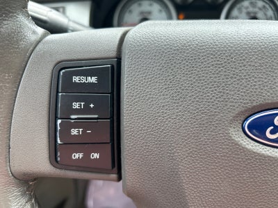 2009 Ford Focus SES