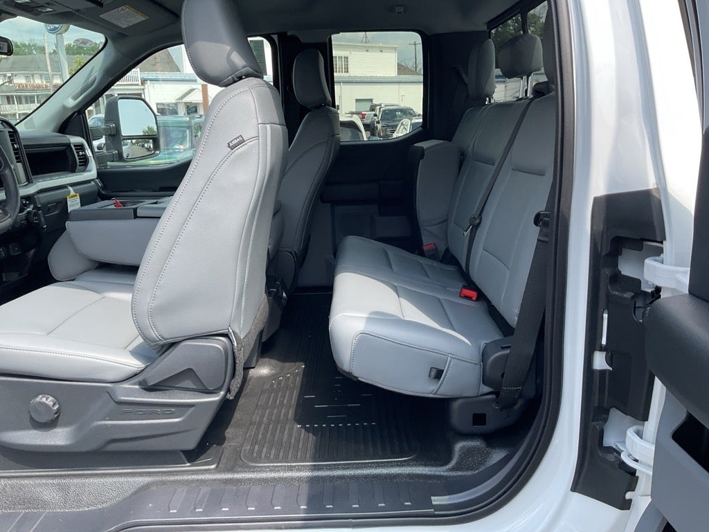 2025 Ford F-350SD XL Reading Classic Service Body