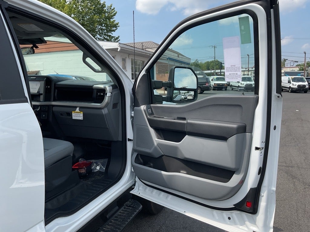 2025 Ford F-350SD XL Reading Classic Service Body