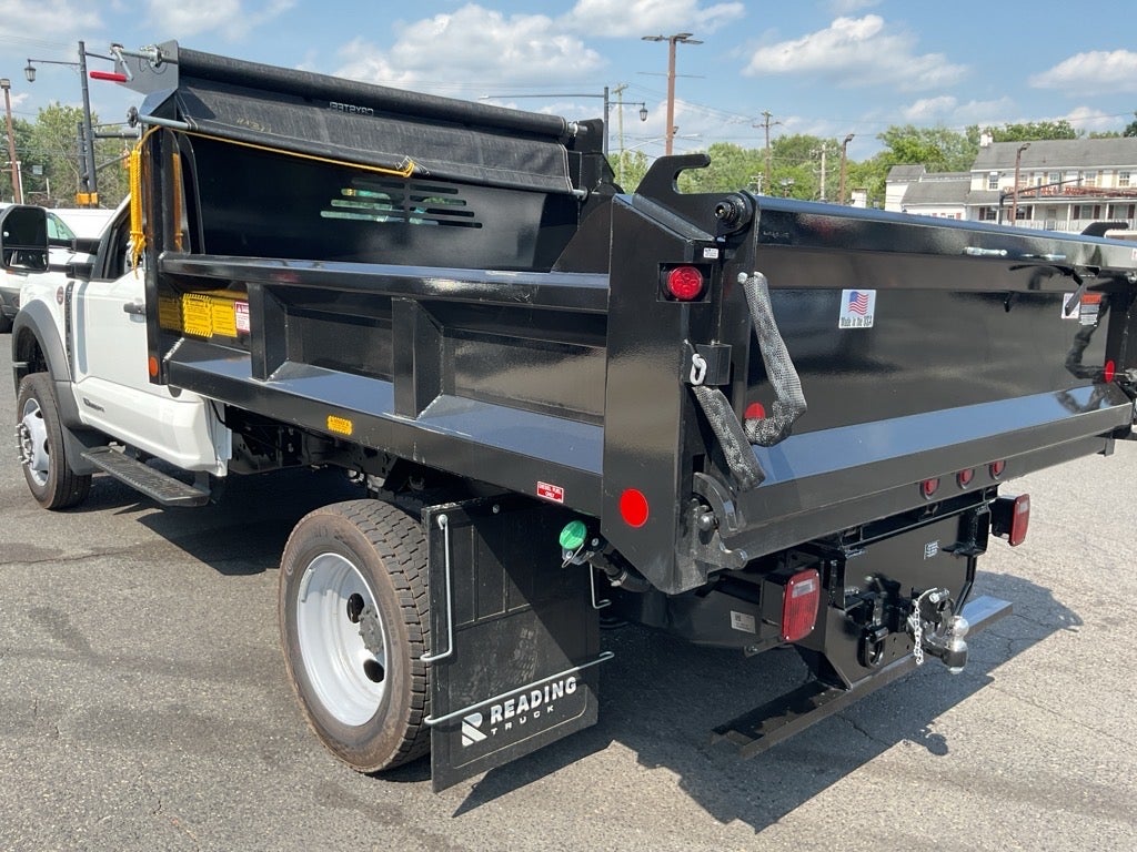 2025 Ford F-550SD XL Reading Dump