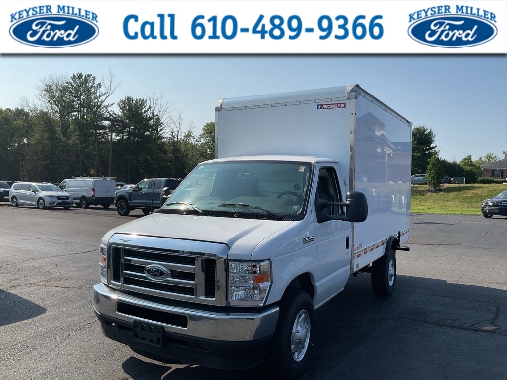 2025 Ford E-350SD Base 12 FT Box Van