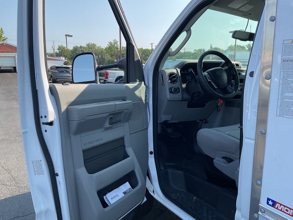 2025 Ford E-350SD Base 12 FT Box Van