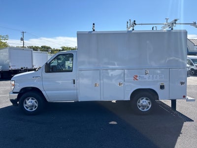 2026 Ford E-350SD Base Reading Enclosed Utility Body