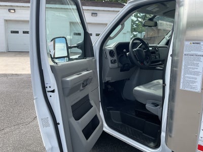 2025 Ford E-350SD Base 15 FT Box Van