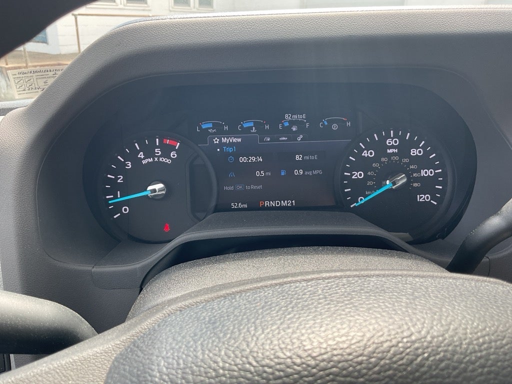 2025 Ford E-350SD Base 15 FT Box Van