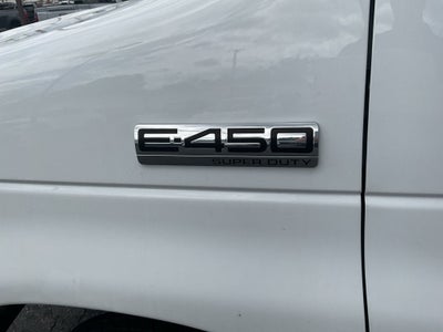 2025 Ford E-450SD Base 17 FT Box Van