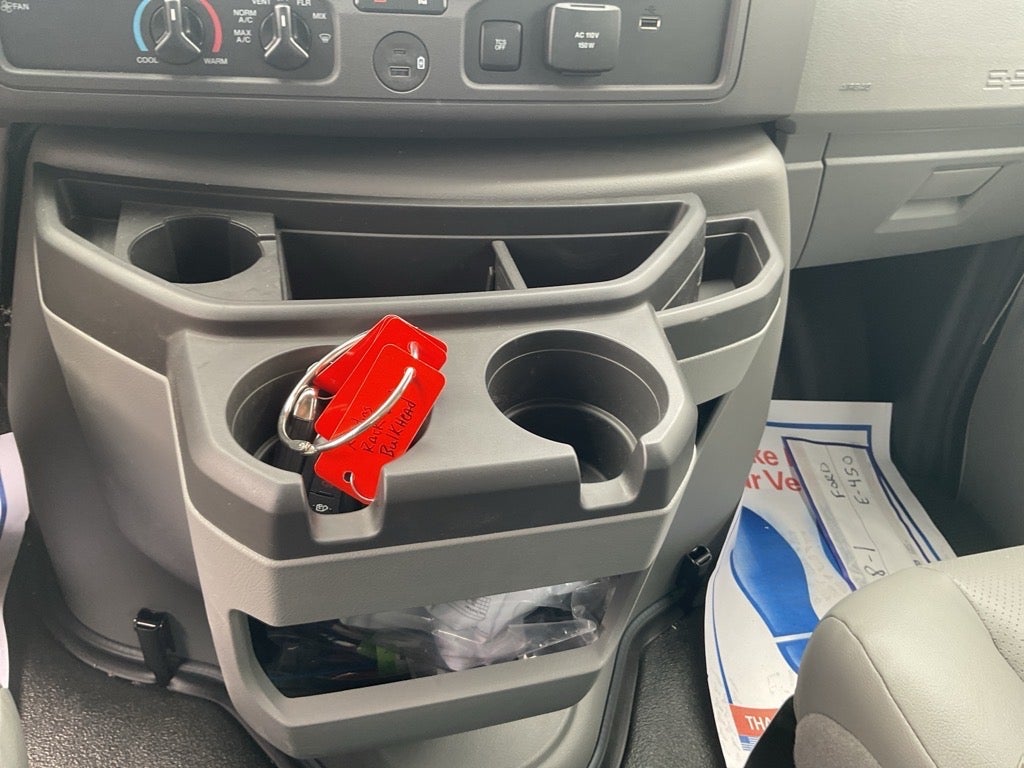 2025 Ford E-450SD Base 17 FT Box Van