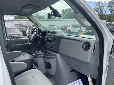 2025 Ford E-450SD Base 17 FT Box Van