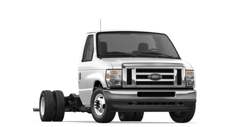 2025 Ford E-450 Cutaway Base 17 FT Box Van
