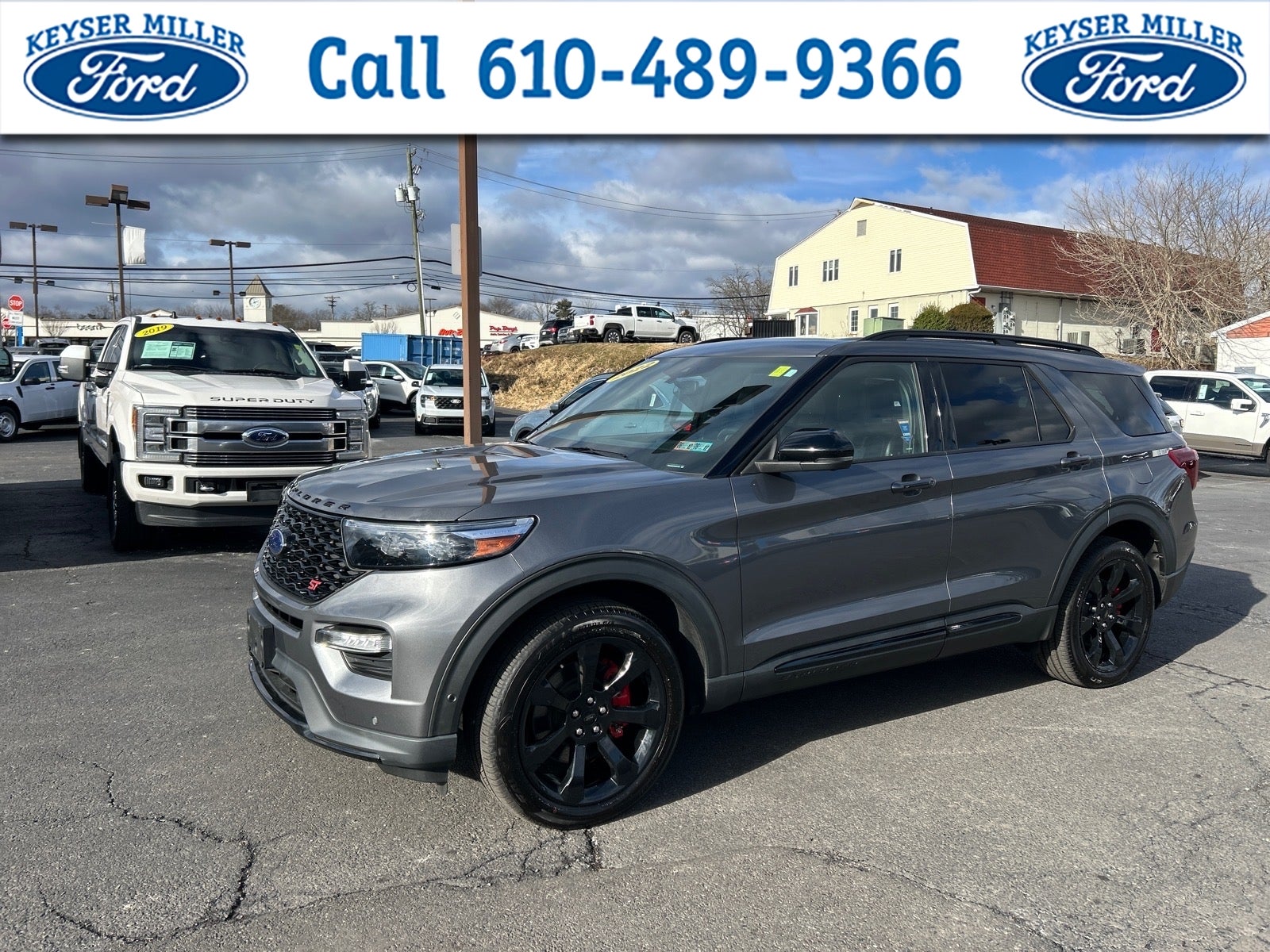 2022 Ford Explorer ST