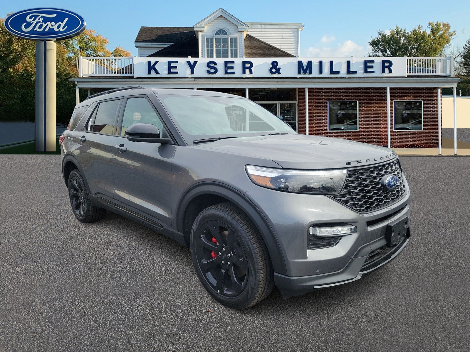 2023 Ford Explorer ST