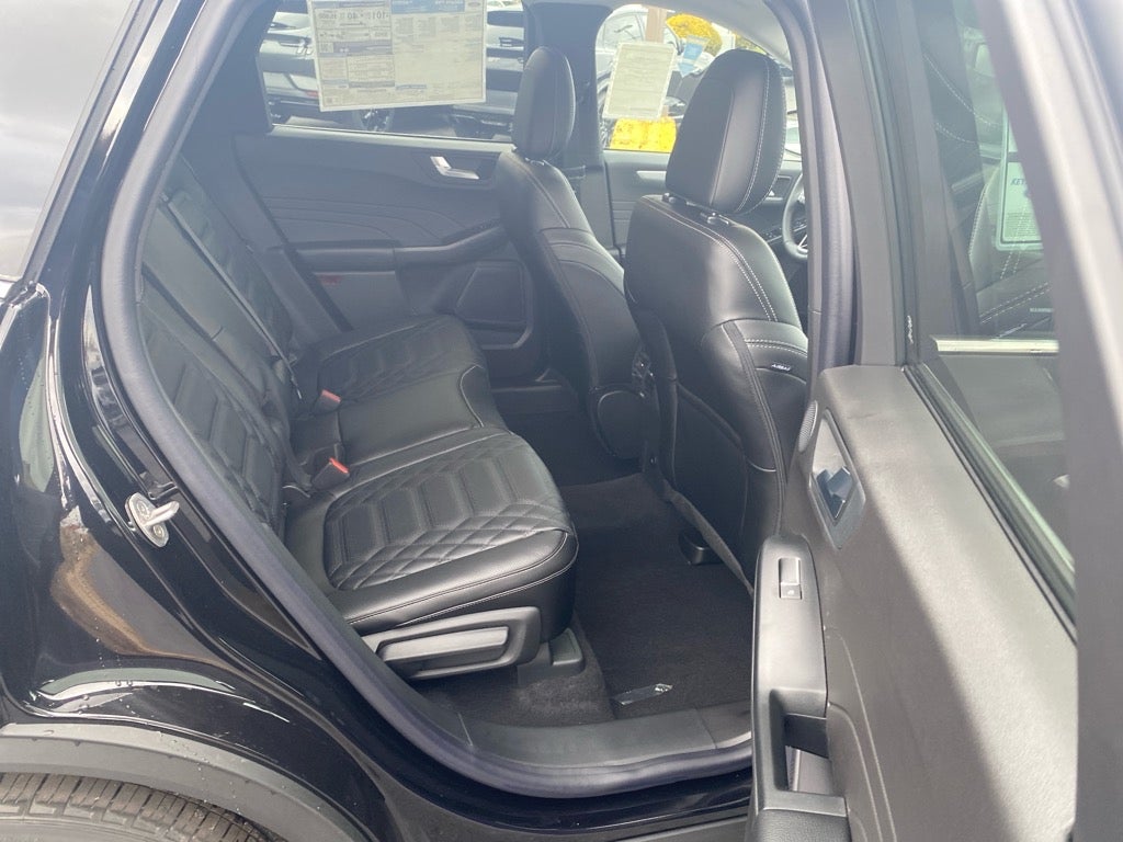 2024 Ford Escape Plug-In Hybrid Base