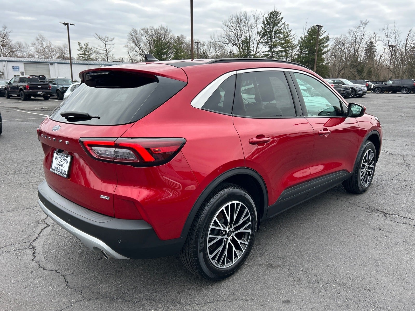 2024 Ford Escape Plug-In Hybrid Base
