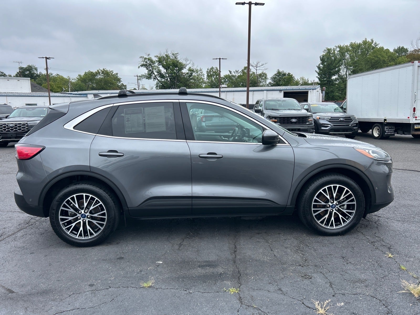 2021 Ford Escape Plug-In Hybrid Titanium