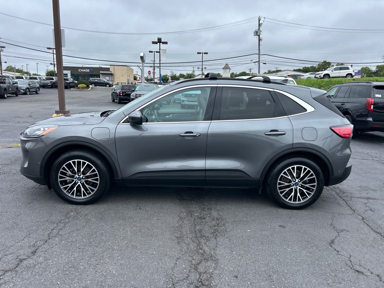 2021 Ford Escape Plug-In Hybrid Titanium