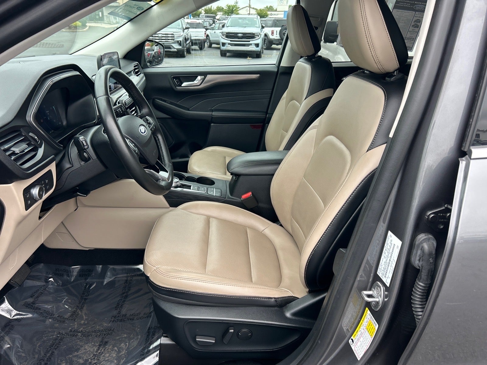 2021 Ford Escape Plug-In Hybrid Titanium