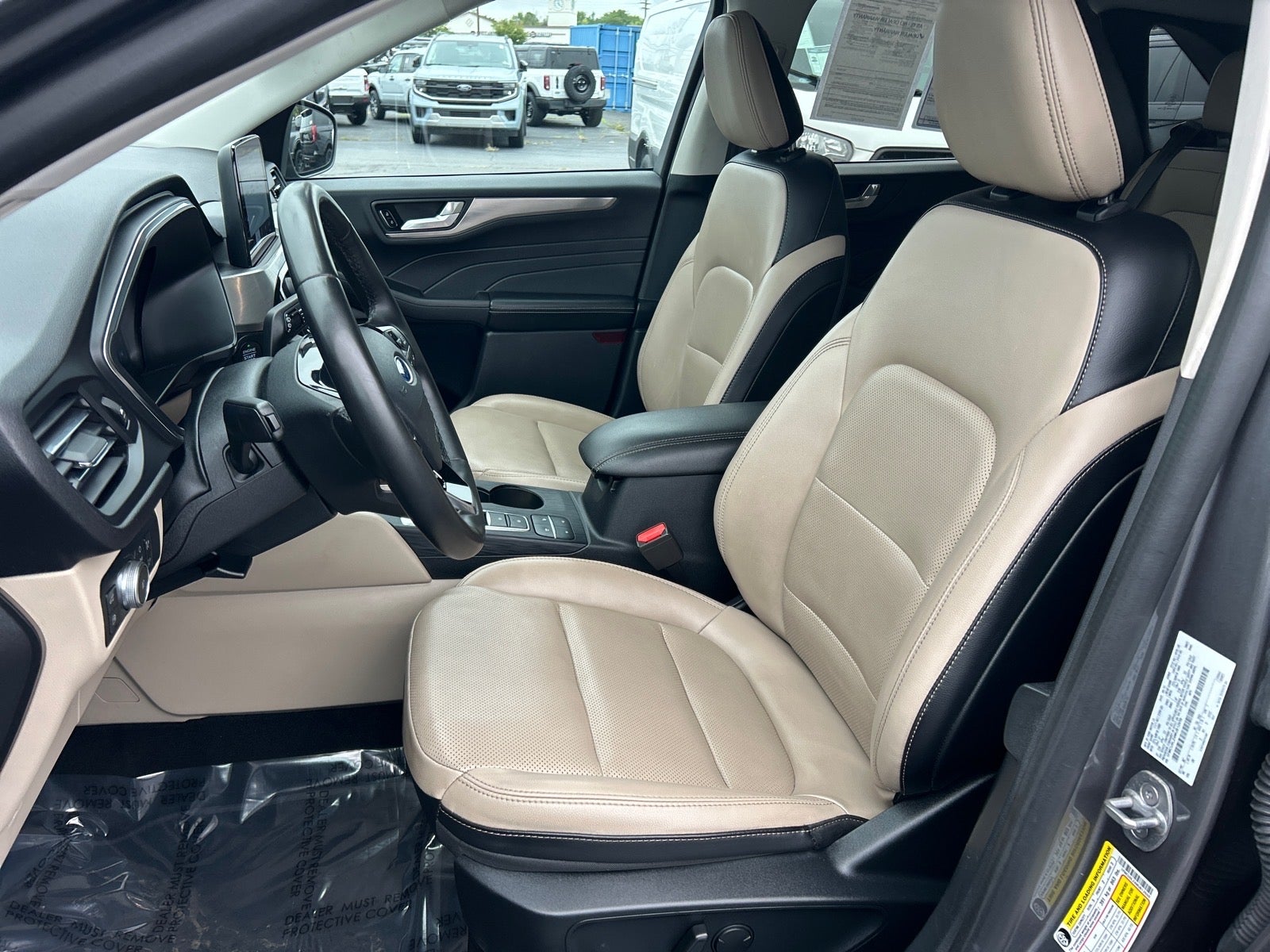 2021 Ford Escape Plug-In Hybrid Titanium