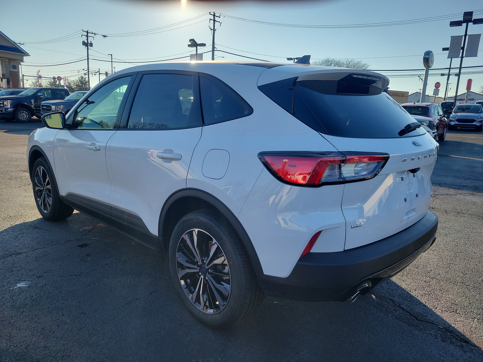 2022 Ford Escape SE