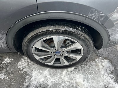 2023 Ford Escape Platinum