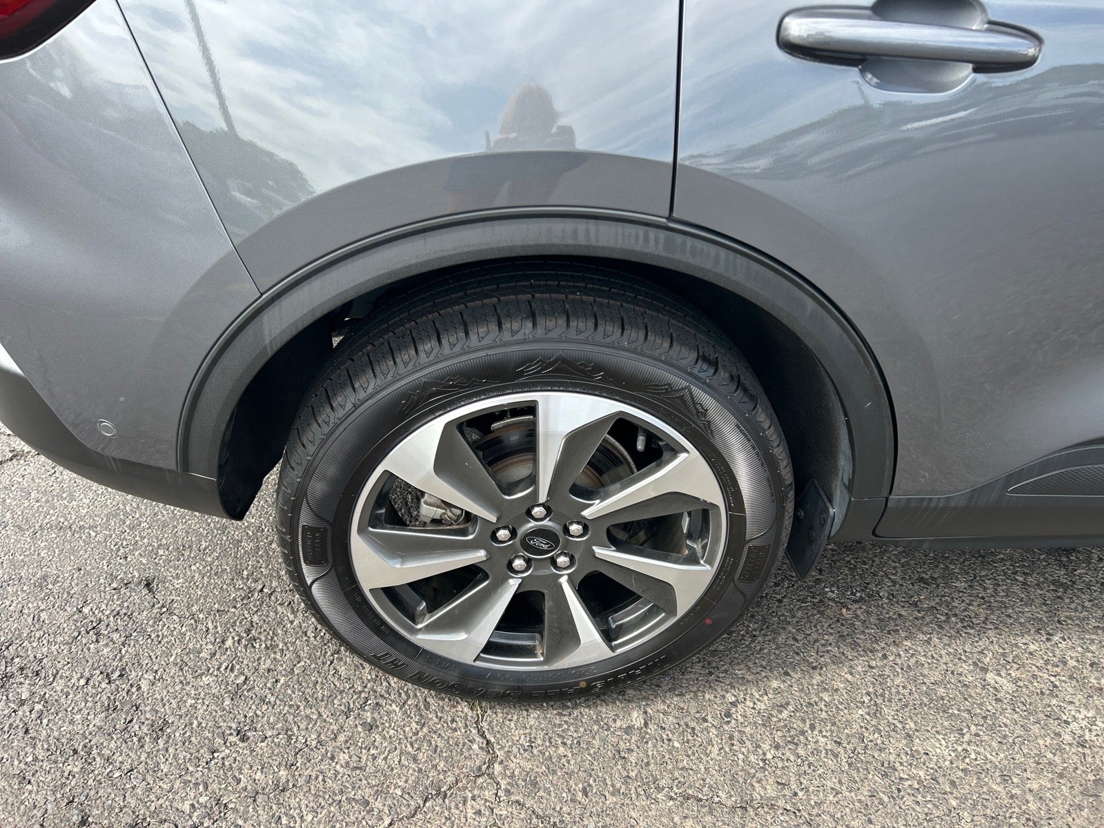 2023 Ford Escape Platinum