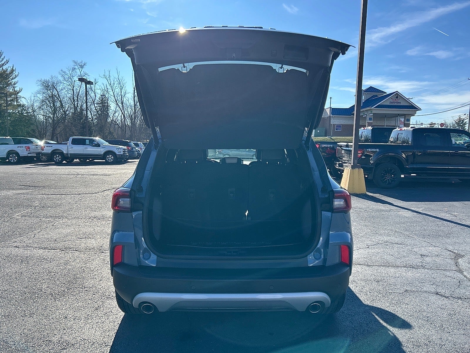 2025 Ford Escape Platinum