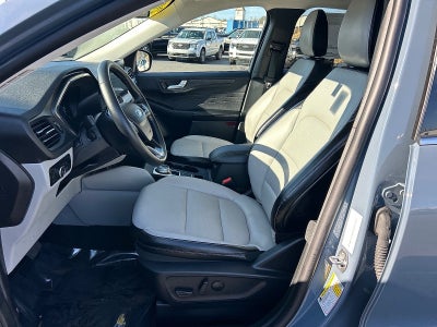 2025 Ford Escape Platinum