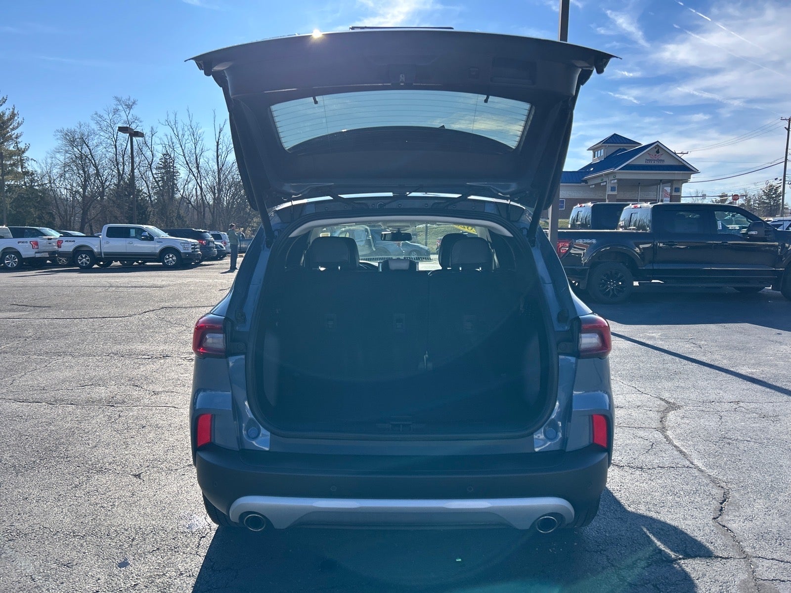 2025 Ford Escape Hybrid Platinum