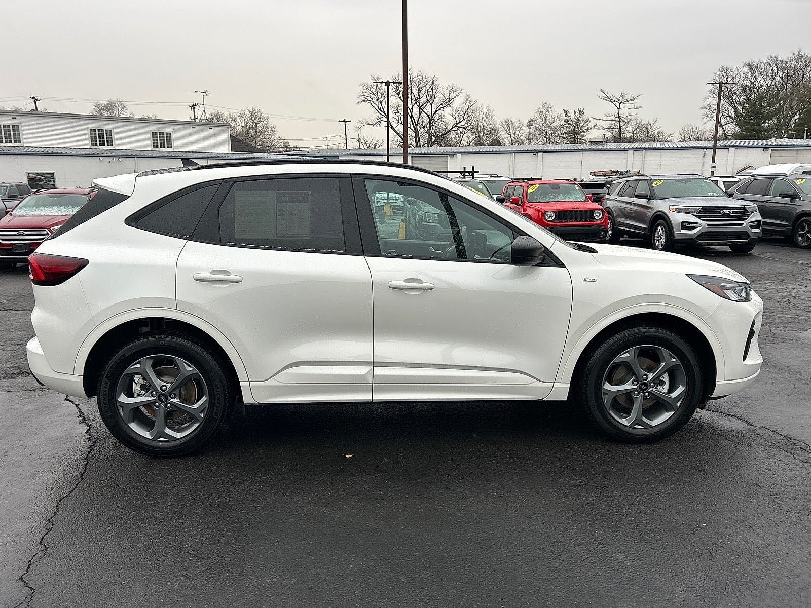 2023 Ford Escape ST-Line