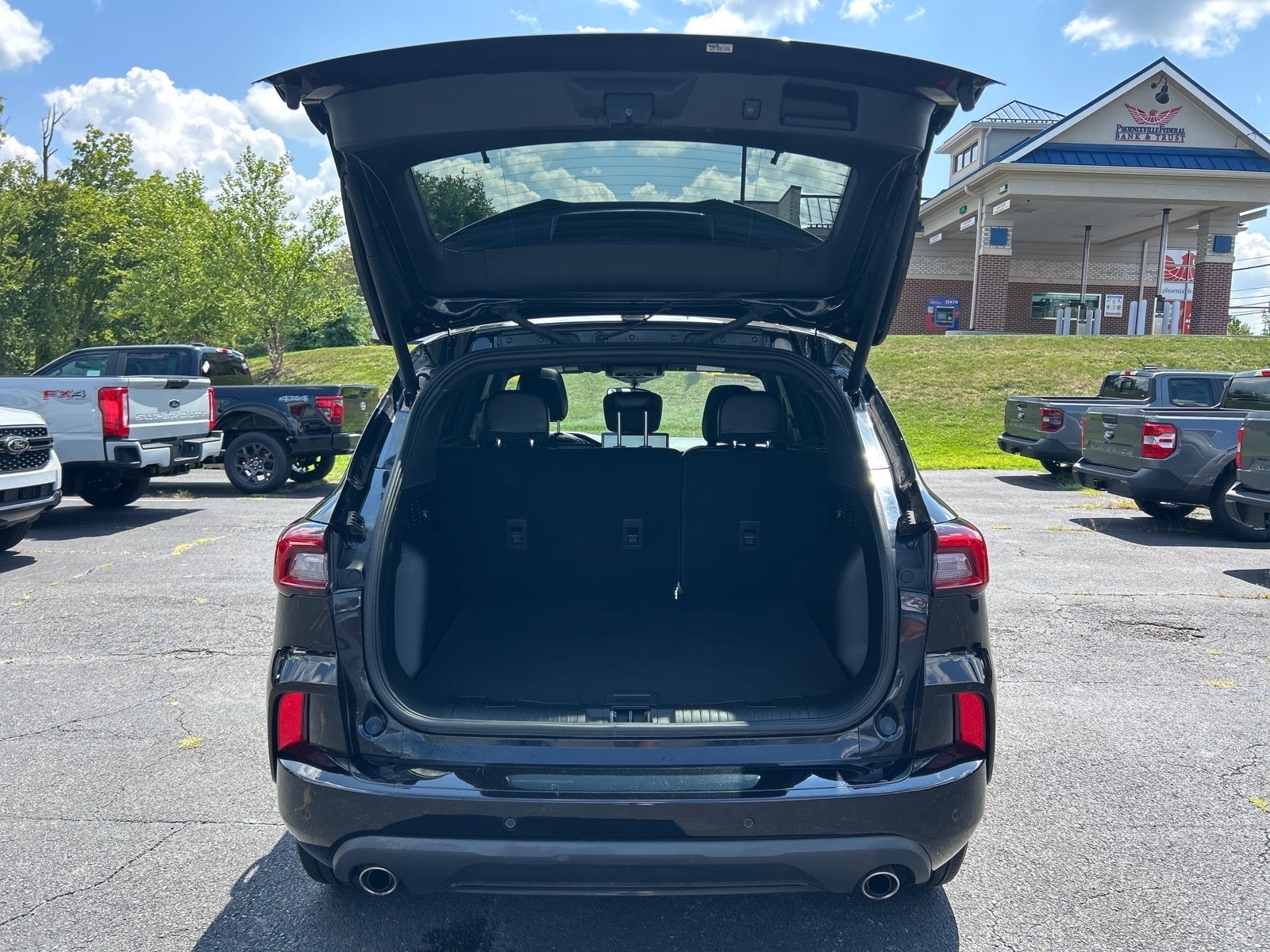 2024 Ford Escape ST-Line