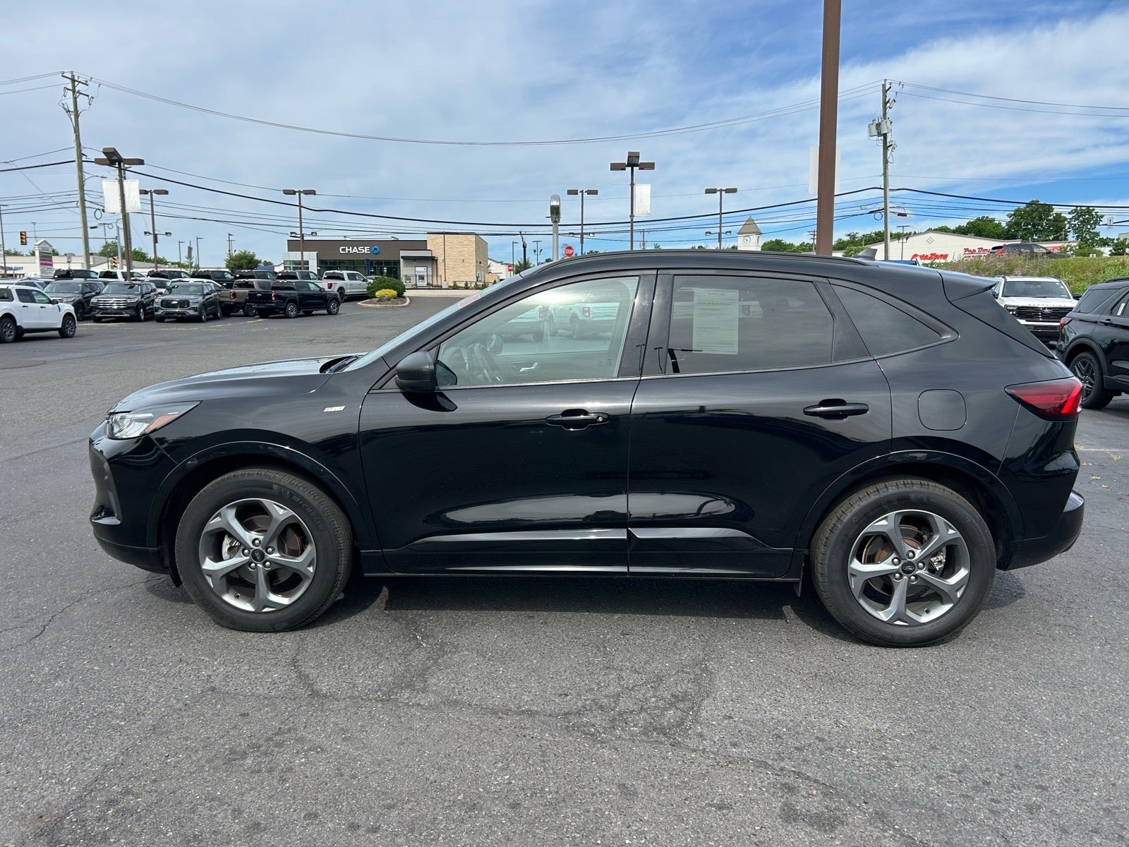 2024 Ford Escape ST-Line
