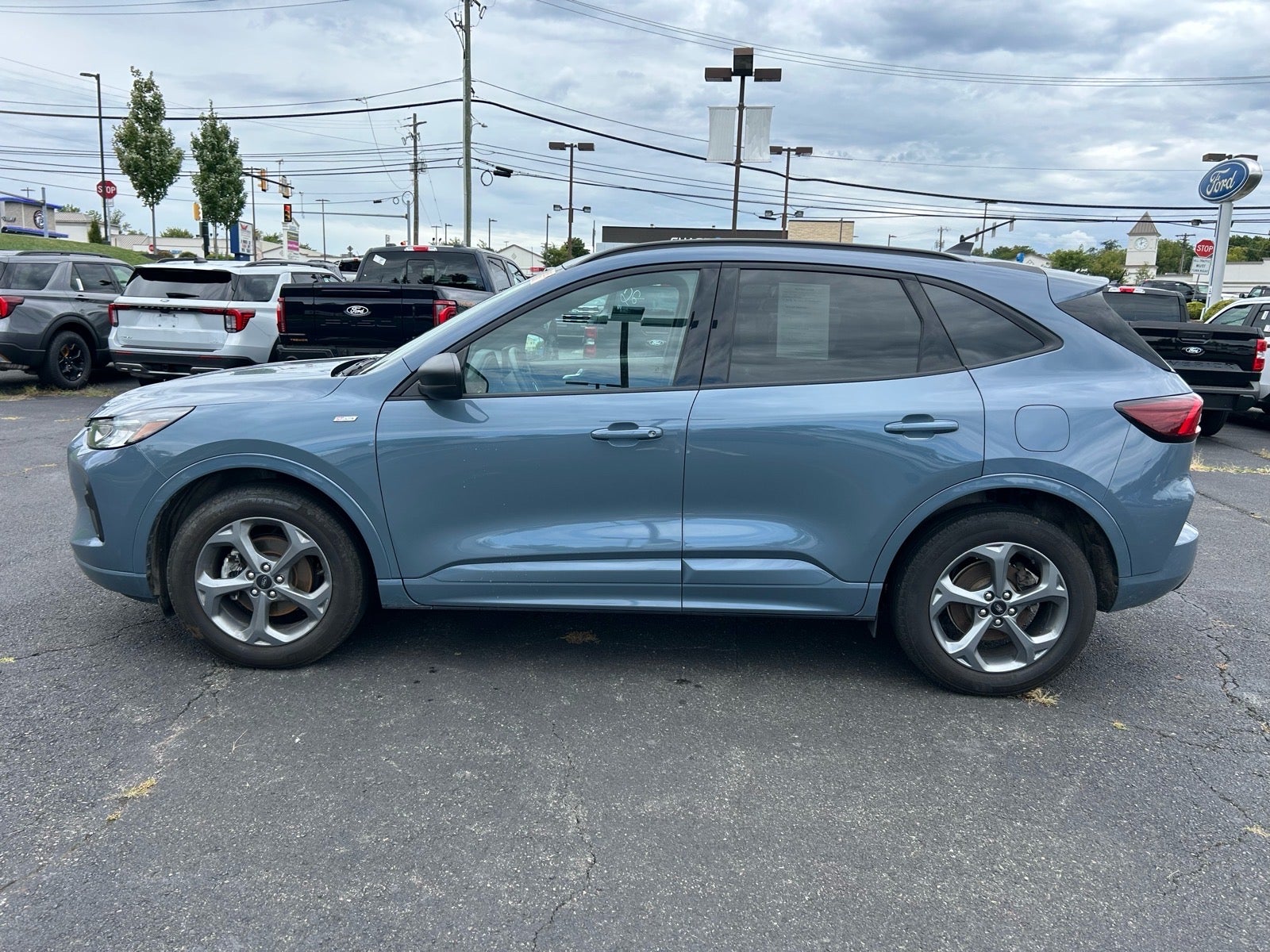 2023 Ford Escape ST-Line