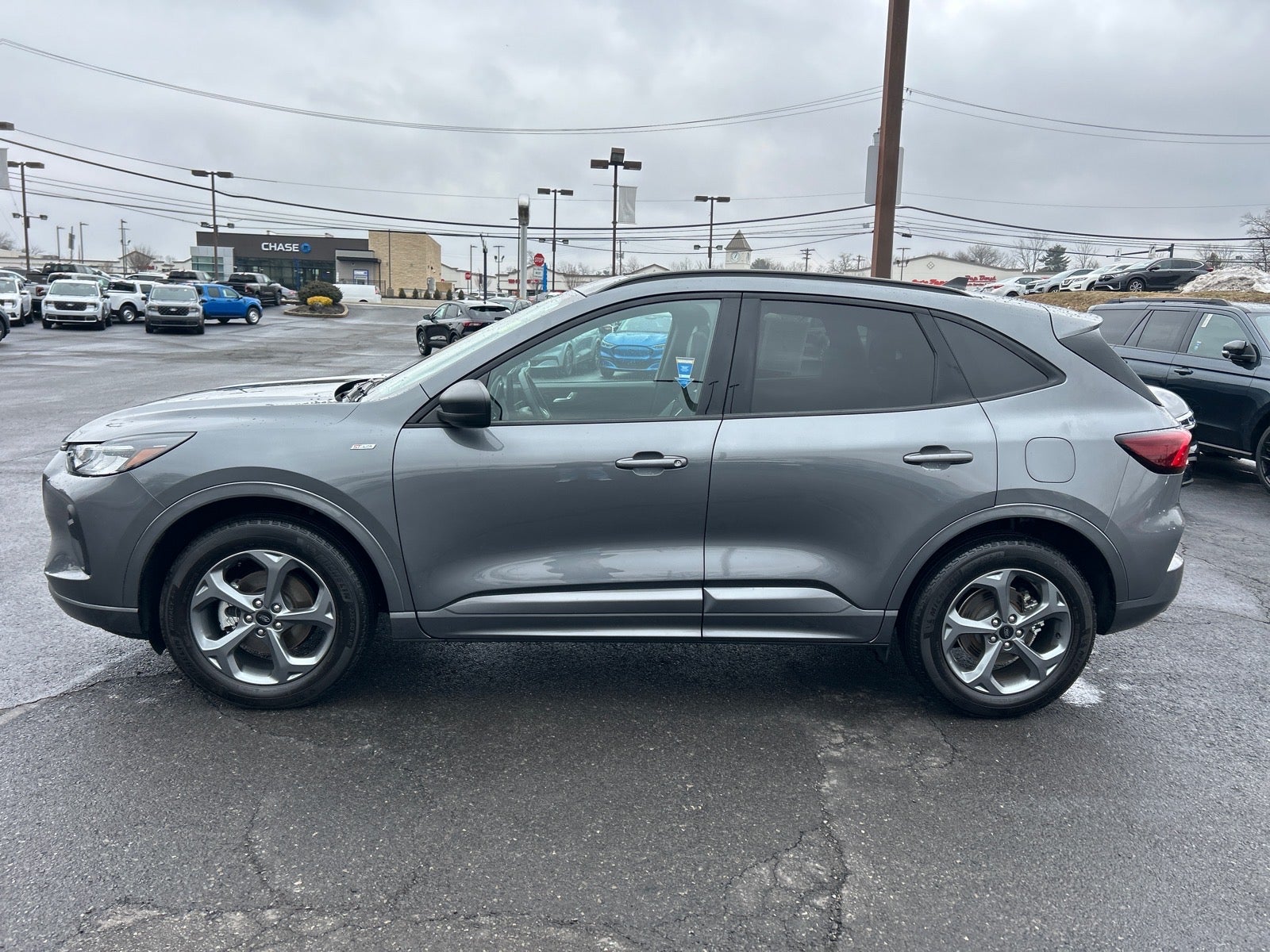 2024 Ford Escape ST-Line