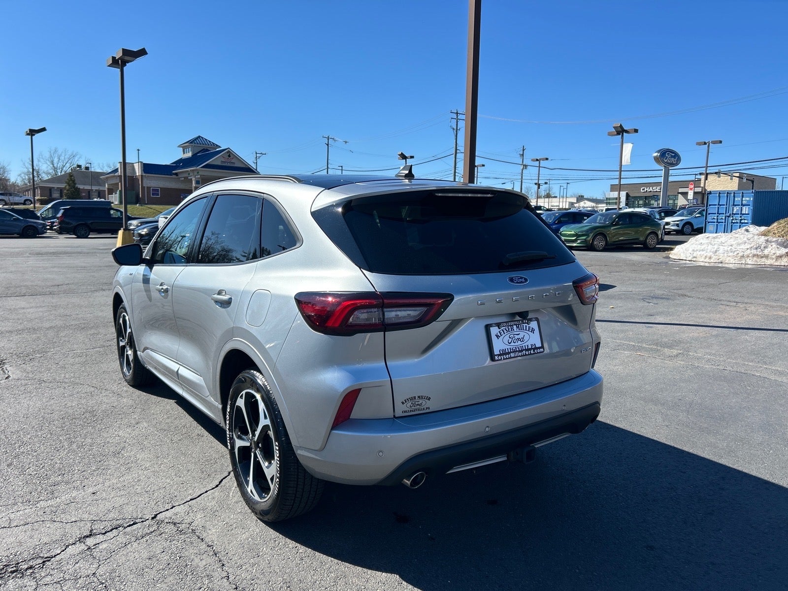 2023 Ford Escape ST-Line Select