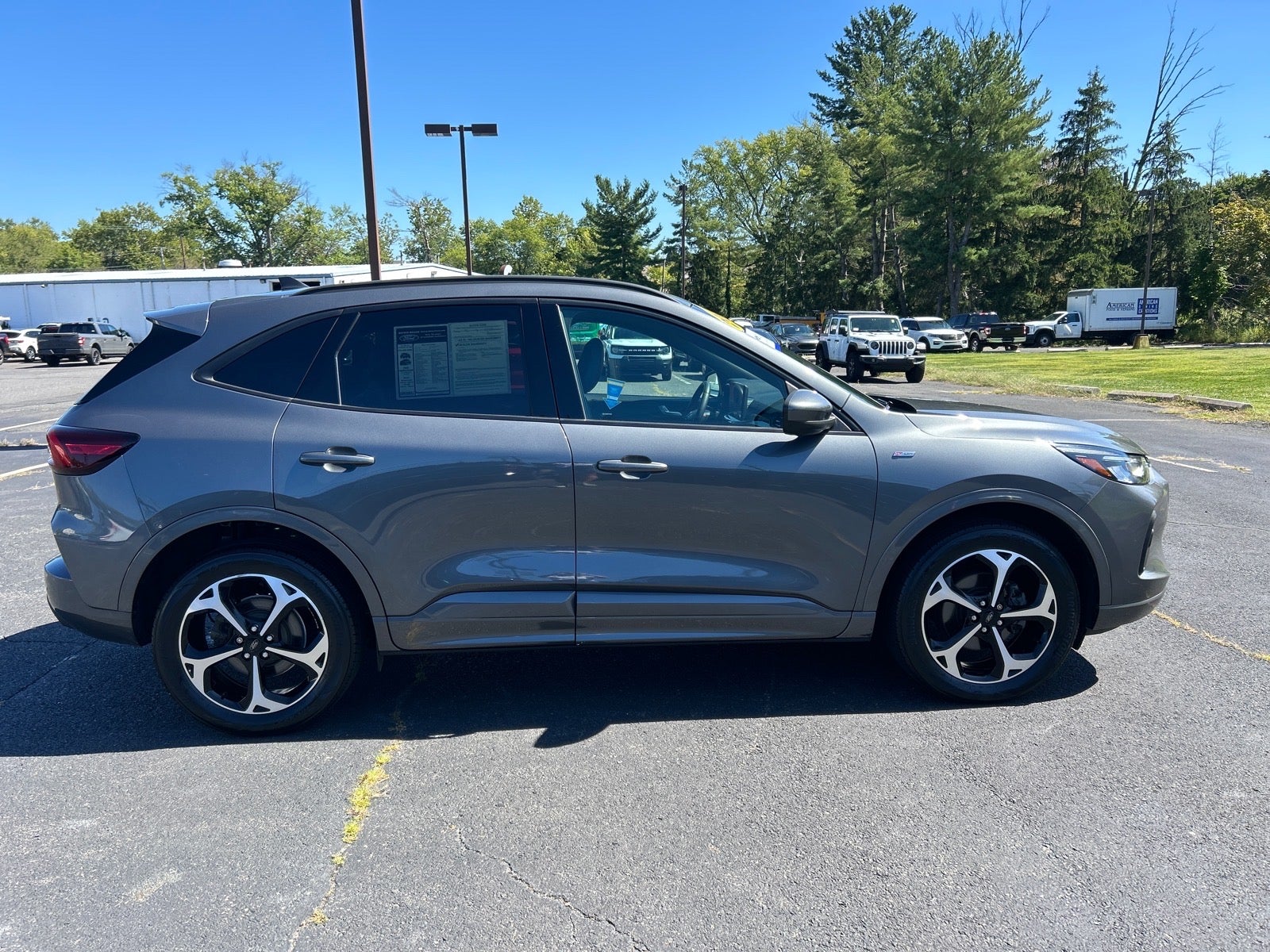 2023 Ford Escape ST-Line Select