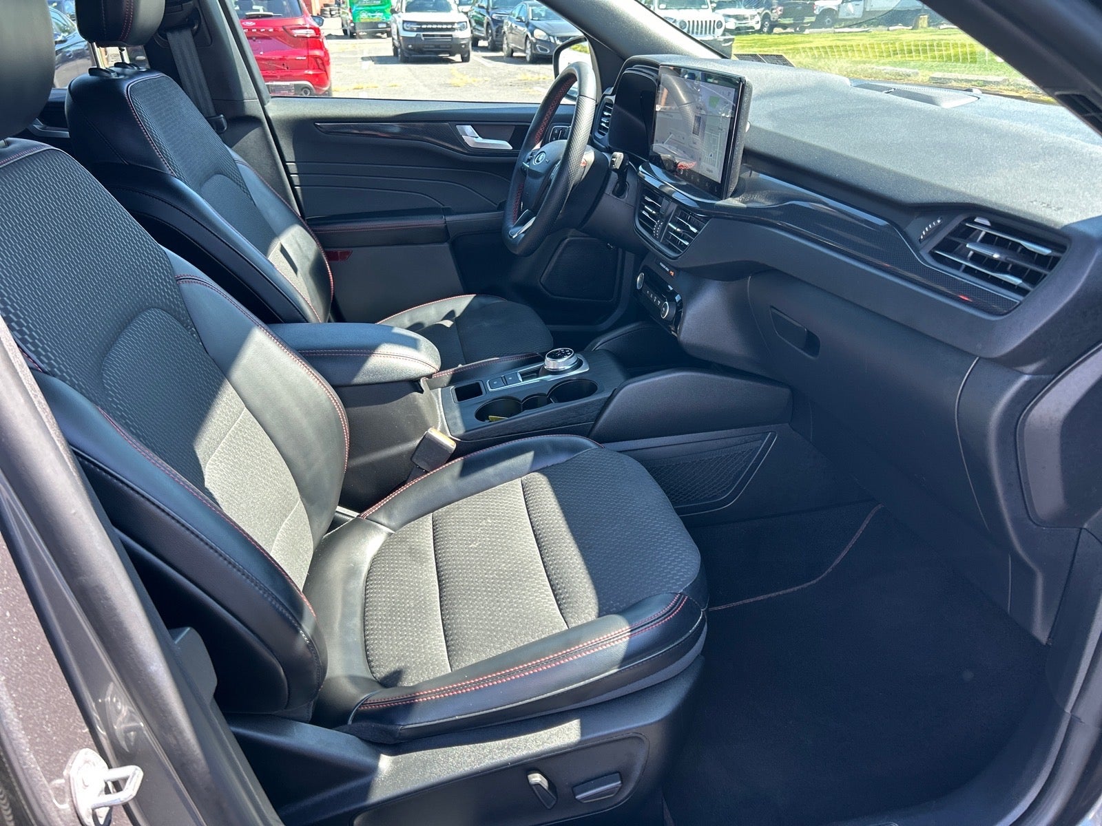 2023 Ford Escape ST-Line Select