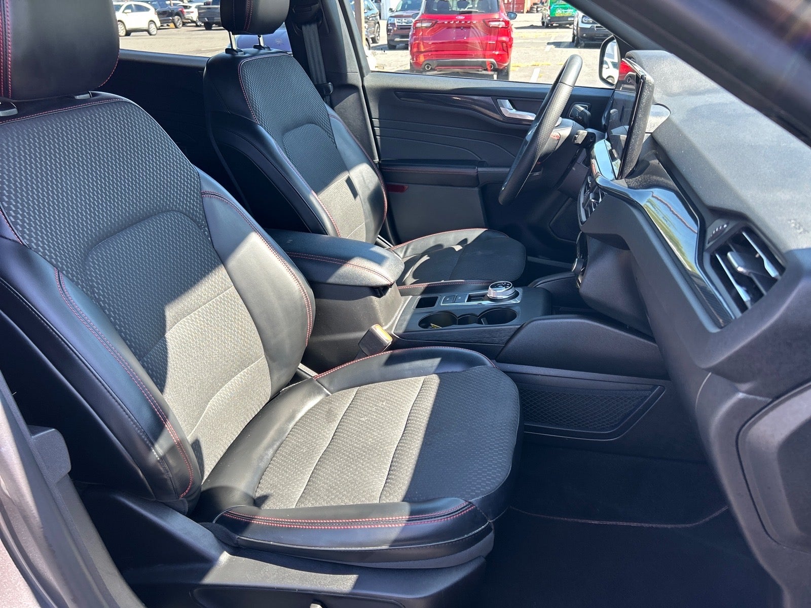 2023 Ford Escape ST-Line Select