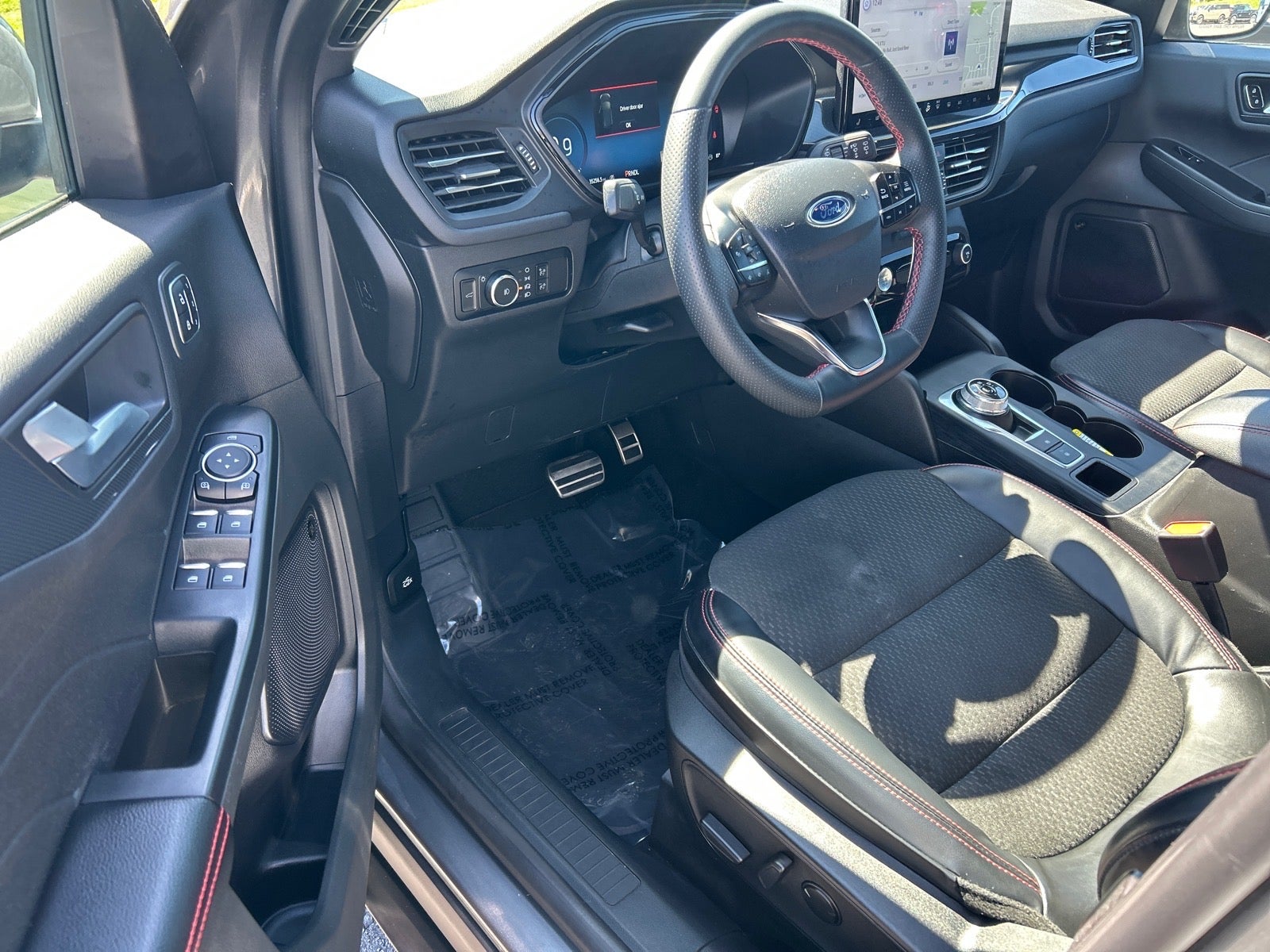 2023 Ford Escape ST-Line Select