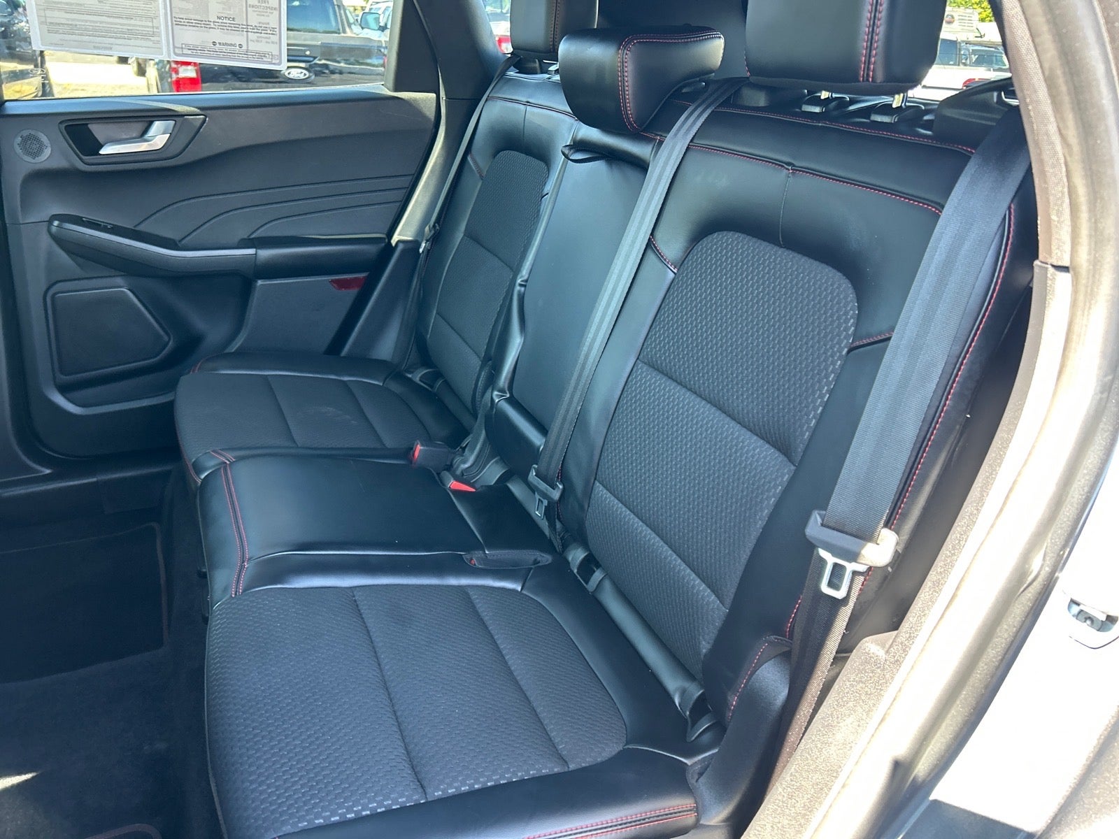 2023 Ford Escape ST-Line Select