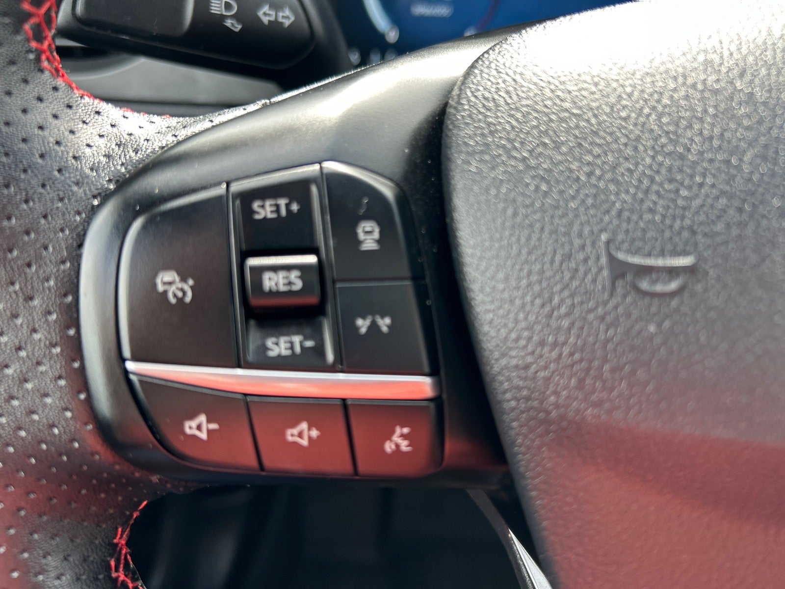 2024 Ford Escape ST-Line Select