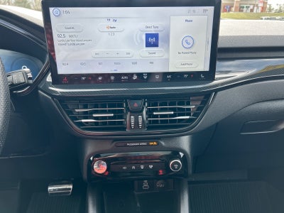 2024 Ford Escape ST-Line Select