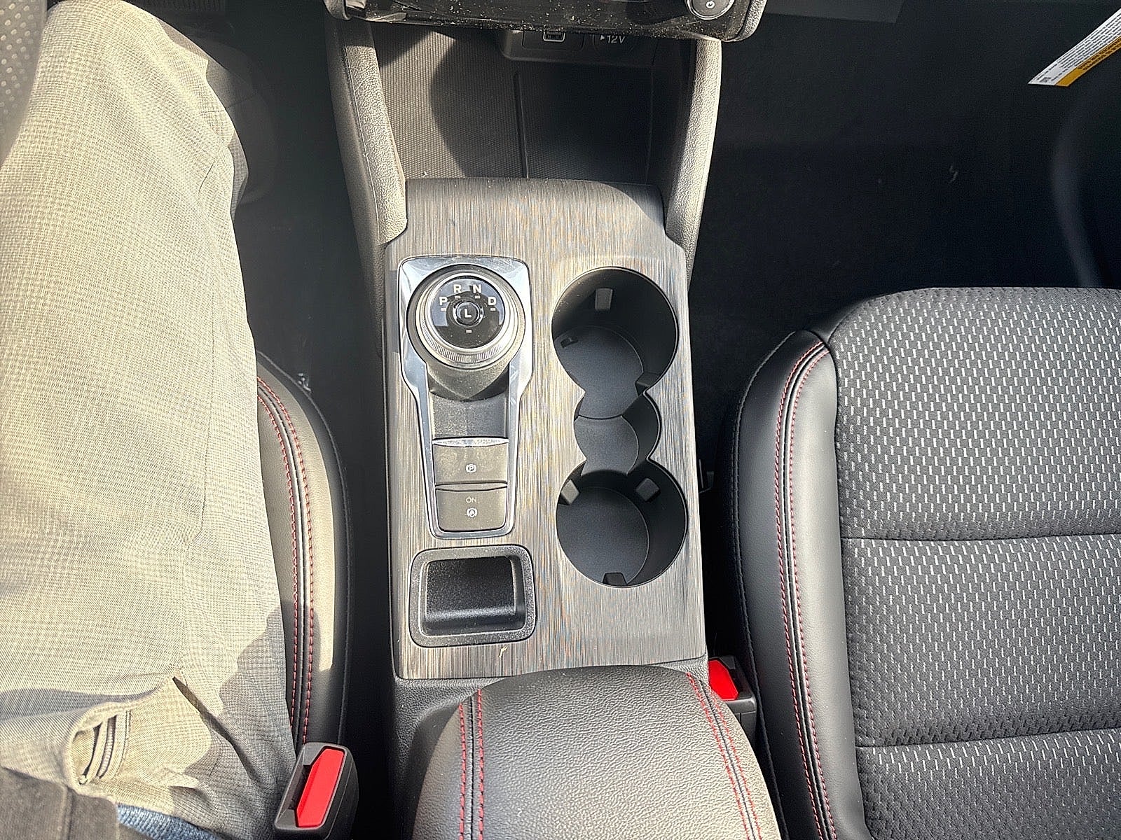 2026 Ford Escape ST-Line Select