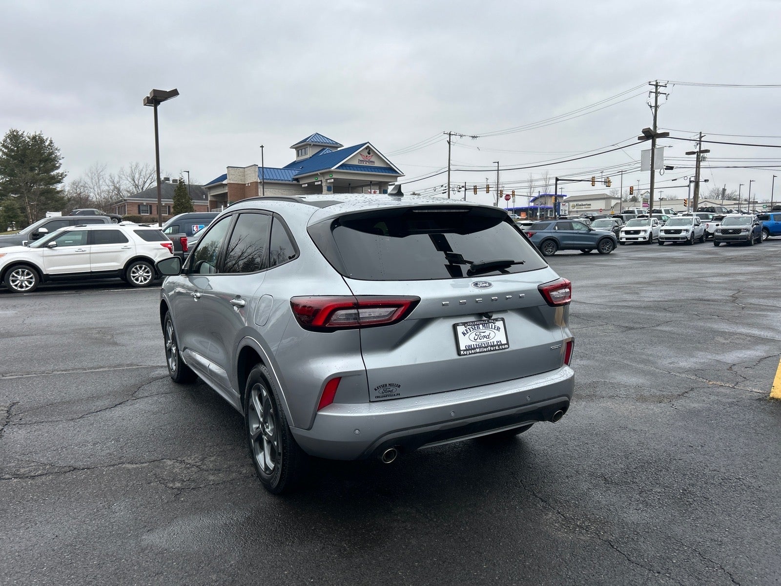 2024 Ford Escape Hybrid ST-Line Select