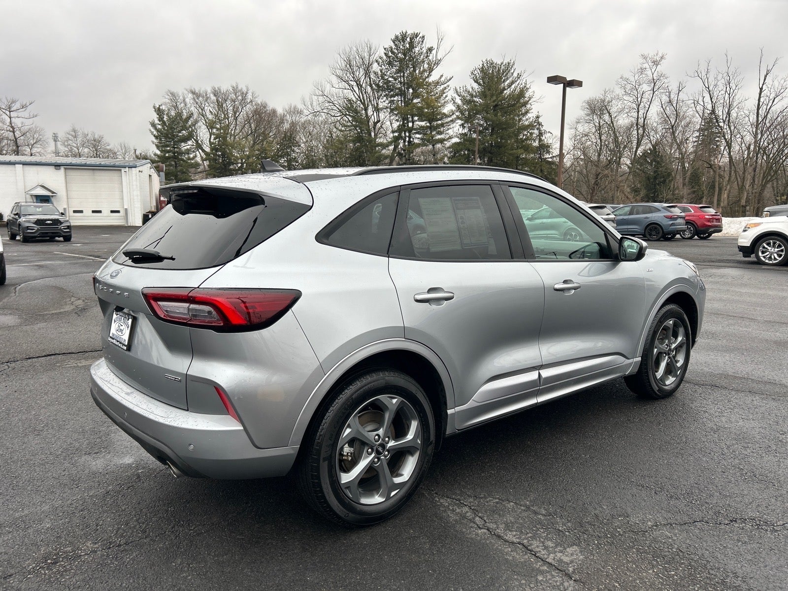 2024 Ford Escape Hybrid ST-Line Select